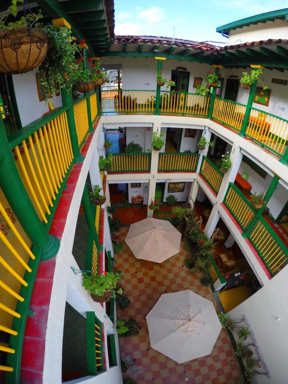 Hotel Vegas Del Rio Tamesis ภายนอก รูปภาพ
